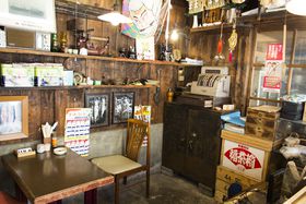 �^�����A���{�񑊂ȂǗL���l���X���X�I�V���̏��X�X�u�l����v�ŏ��a�C���𖞋i�̋L���T���l�C��