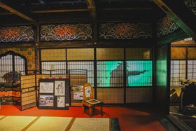 �f��D���ɂ͂��܂�Ȃ��I�R�`���߉��s�u�����f�摺�����فv�ɂ͋M�d�Ȃ��󂪂����ς��̋L���T���l�C��