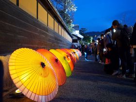夜の美観地区を彩る灯りのイベント「倉敷春宵あかり」がロマンチック！