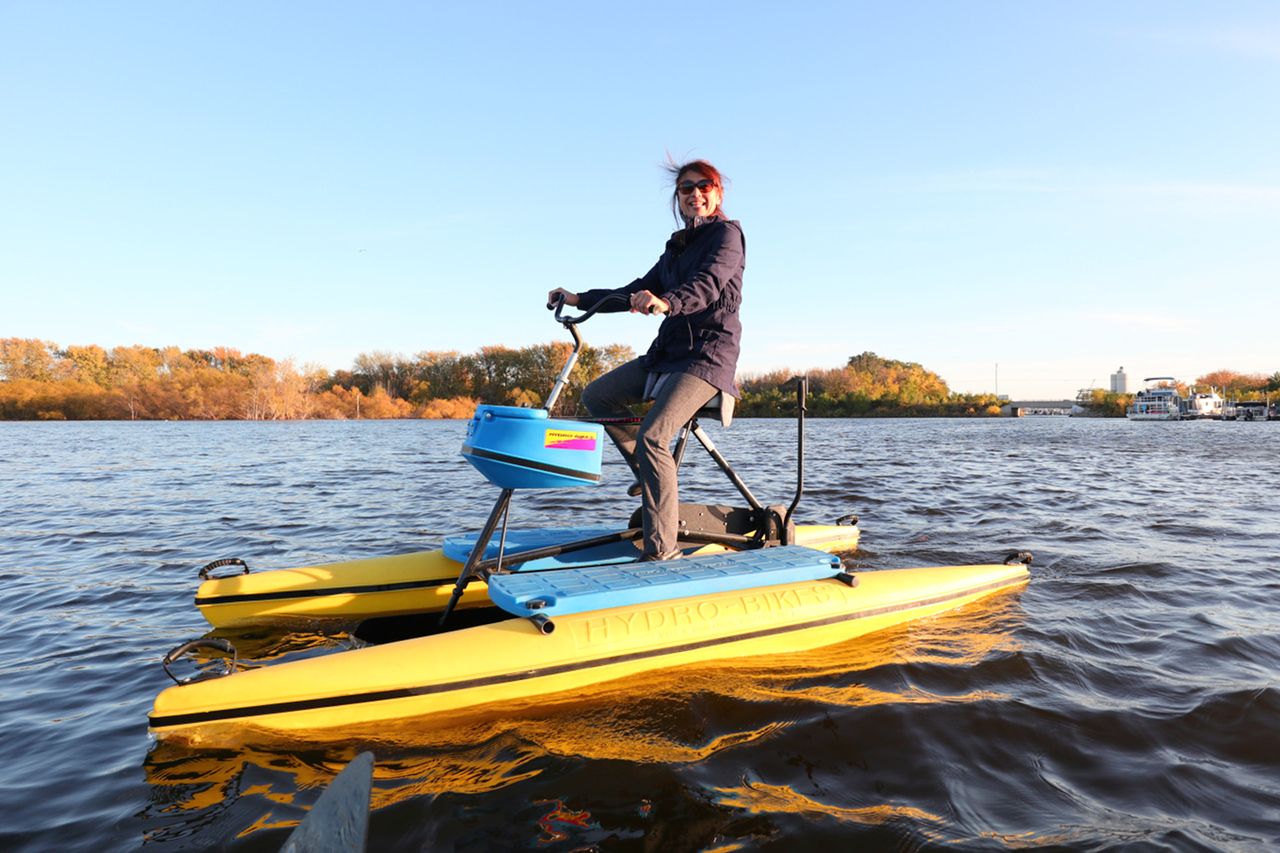 ��Ŋy���ރE�H�[�^�[�A�N�e�B�r�e�B