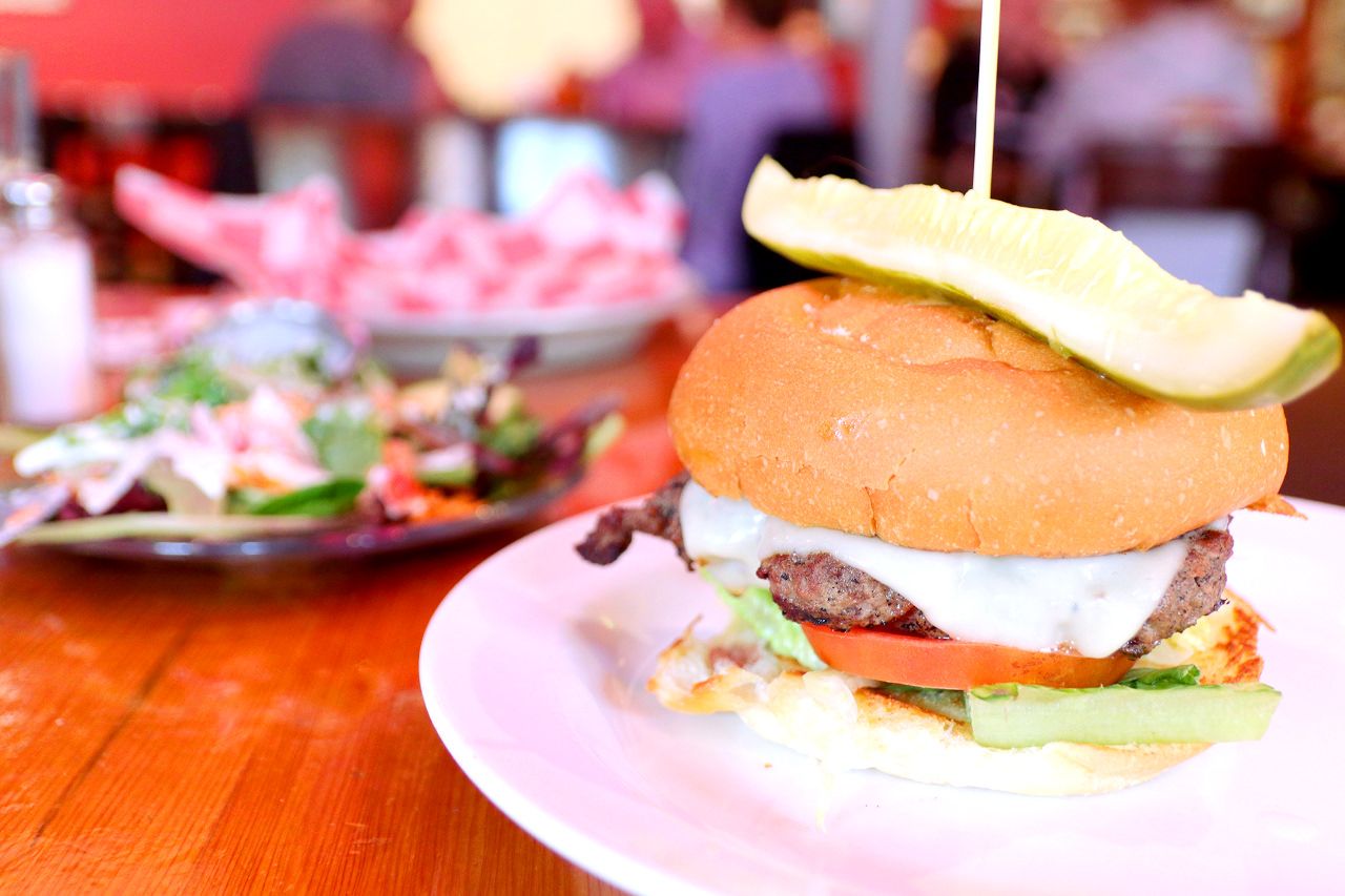 �r�[���̂����̓n���o�[�K�[�I