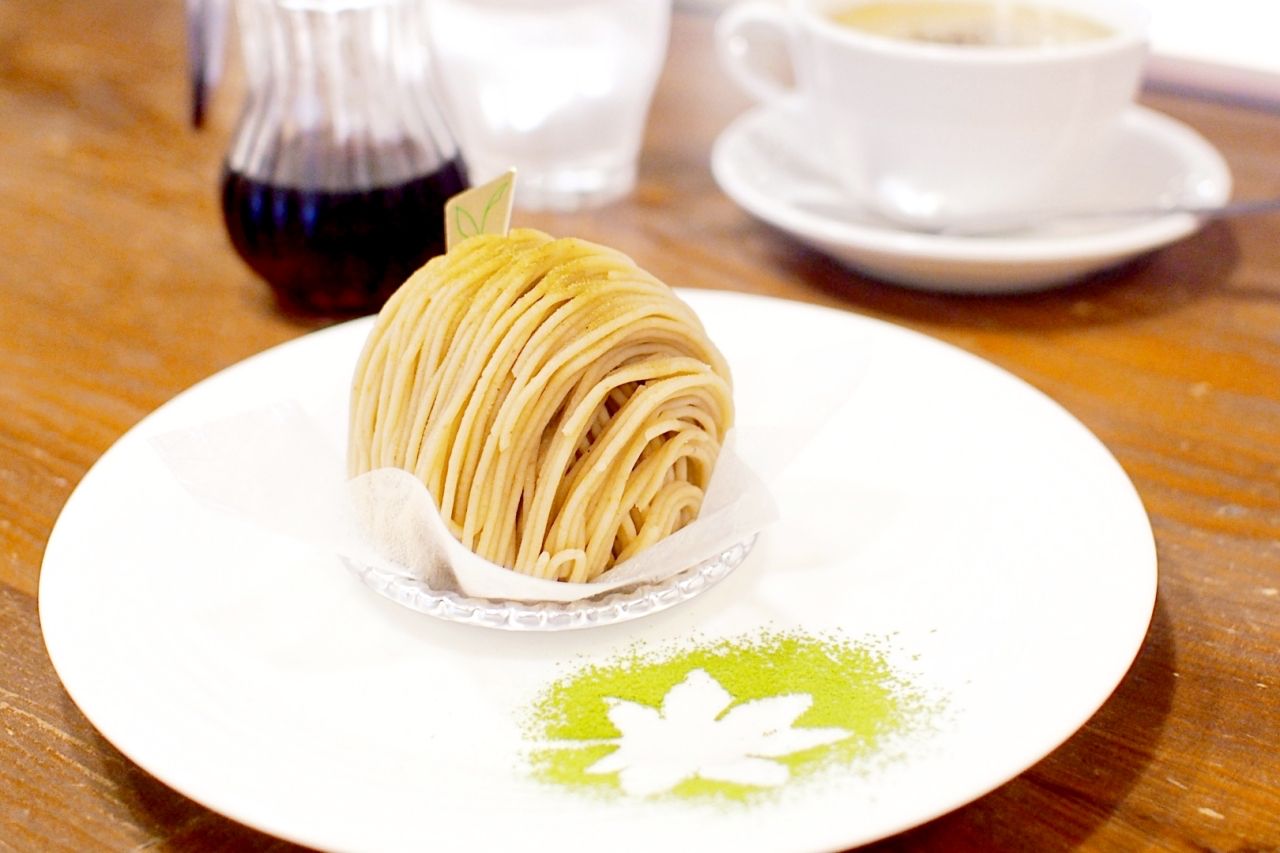 �g���̐X�p�t�F�h�͒ʔN�y���߂܂��I