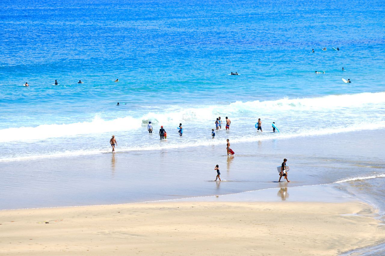 高知 大岐海岸 で夏満喫 遠浅の絶景ロングビーチ 高知県 トラベルjp 旅行ガイド