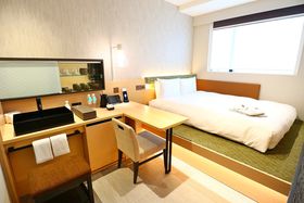 Vuze1899v͂𑶕Ɋy߂郆j[NȃzeI̋LTlC