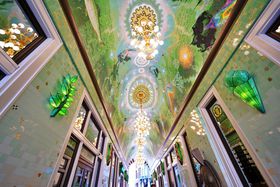 �A���X�e���_���E�_���L����ӂŖK�ꂽ���I�X�X���X�|�b�g�̋L���T���l�C��