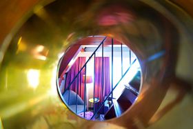 NVJ|bvȃs[bc@[EAXe_ٓA[g̋LTlC