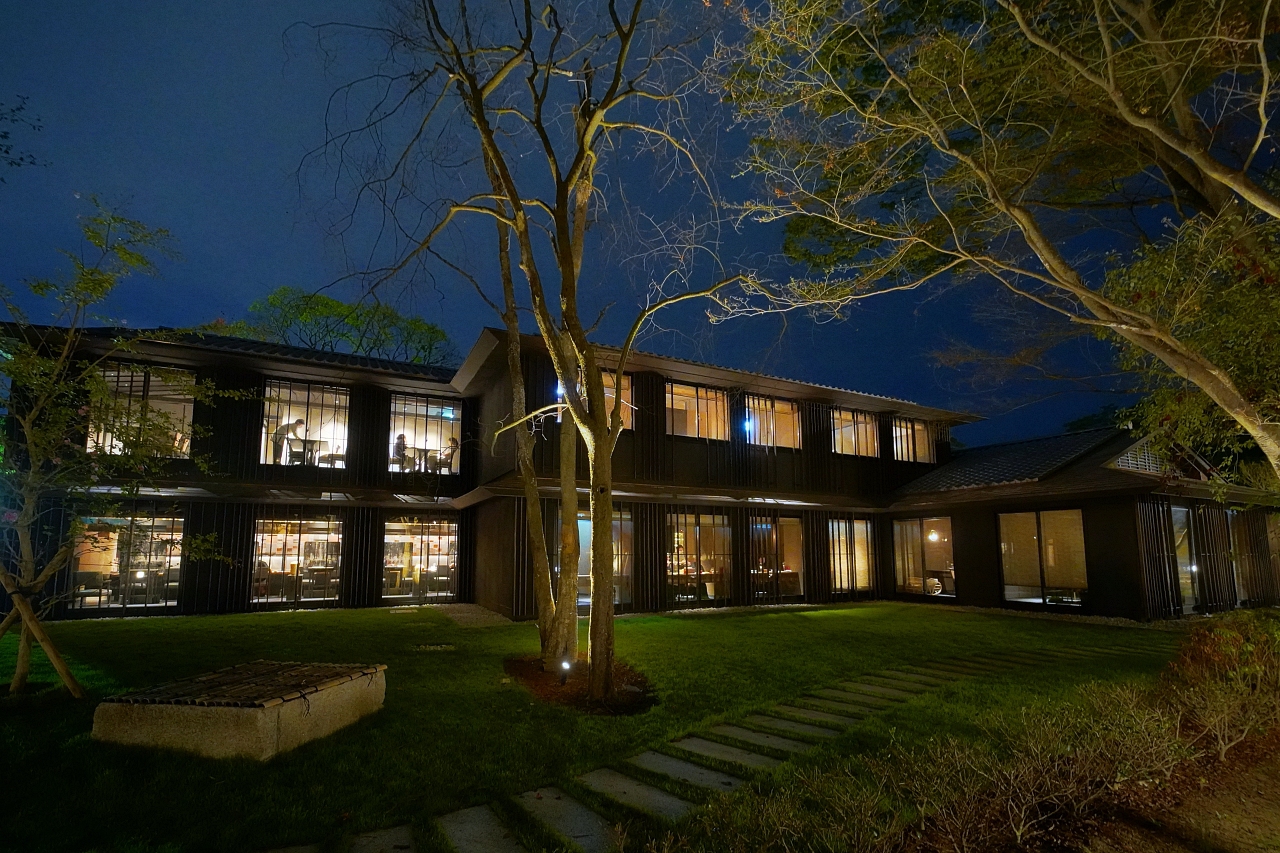 �u�H���v�ɂđ@�ׂȐ�i���������\�I