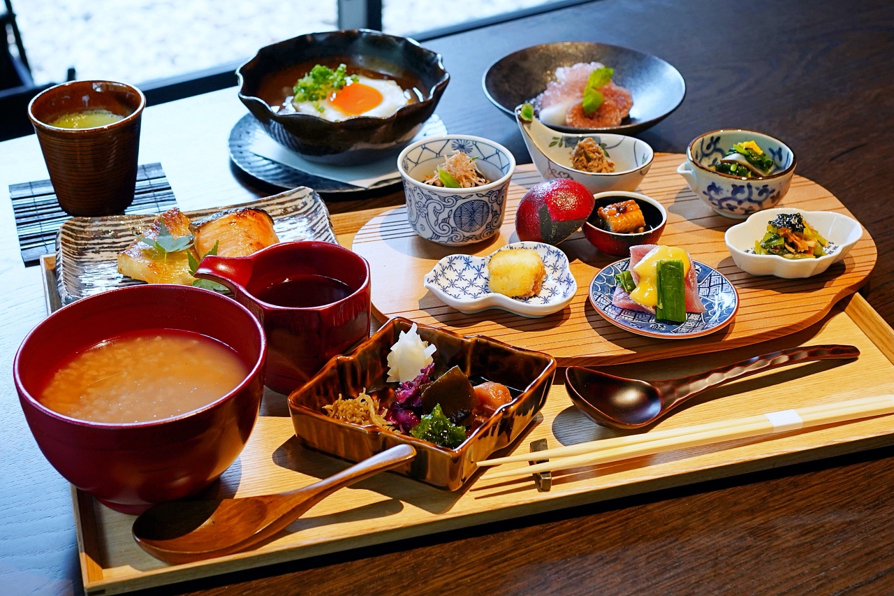 �u�H���v�ɂđ@�ׂȐ�i���������\�I