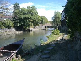 �V��Ɋ��҂��I�u��낤�Ɍ��S�v���ꌧ���P�n�ɂāu���m�̉ƌv��v���A�����x�ɂĖ��i�̋L���T���l�C��