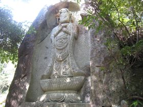 �S���ł��������E�S�O�̖̂��R������Ⴄ�W�O�O�N�̃p���[�I�O�d���Îs�̋L���T���l�C��