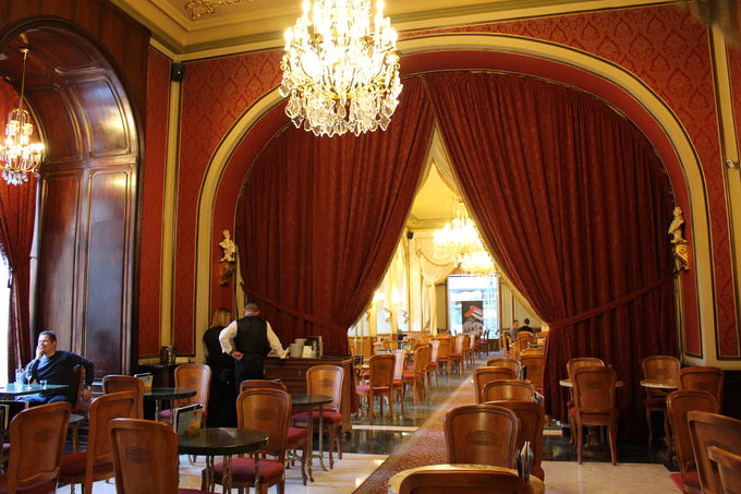 皇后御用達の素敵な高級カフェで一休み！「ジェルボー」