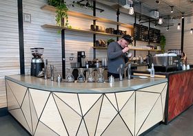 R[q[DKI|[ghŃIXX̃JtFTI̋LTlC