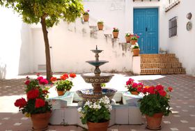 �������炯�I�X�y�C���E�O���i�_�̉�Ɠ@��u�}�b�N�X�E�����[�̉Ɓv�̋L���T���l�C��
