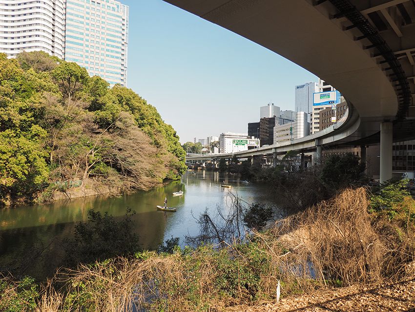 風光明媚な 紀伊国坂 は別名で赤坂 東京 赤坂との関係を探る坂と史跡めぐり 東京都 トラベルjp 旅行ガイド