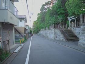 �����L�ŗL���ȍ����������I���c�J�E�{�̍�ƊE�G�j�Ղ߂���̋L���T���l�C��