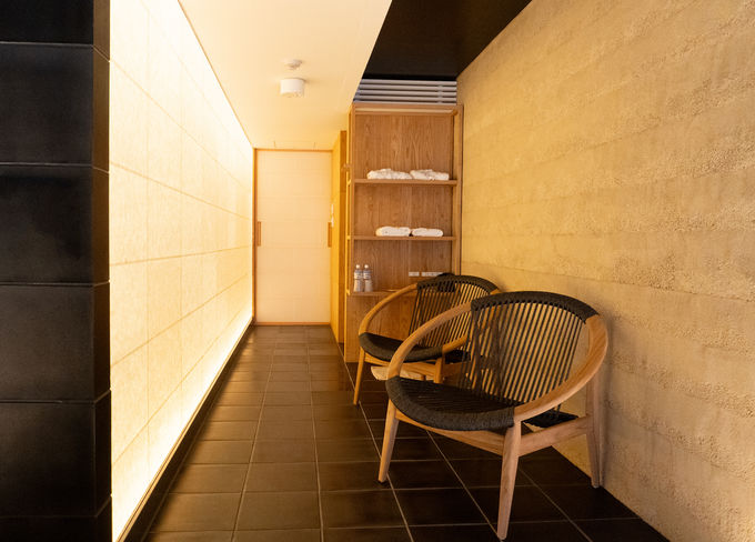 ���ɐG���A�C�e����������肪����