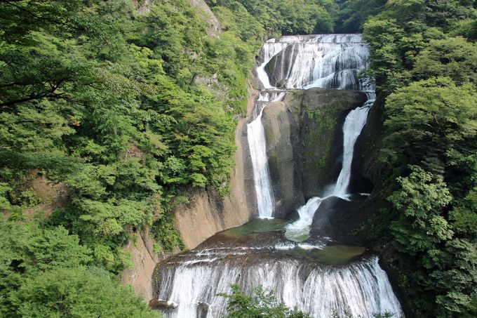 眼前に迫る大瀑布 迫力がすごい 茨城県大子町 袋田の滝 茨城県 Lineトラベルjp 旅行ガイド