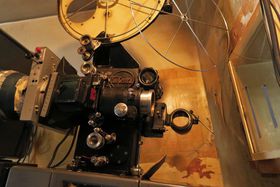 }jAA{ŌË̉fقɏWIzsucEفv̋LTlC