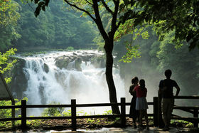 ����M���ɑ`�����I�{�茧�u�֔V����v�Łg���̕��i�h�𖞋i�̋L���T���l�C��