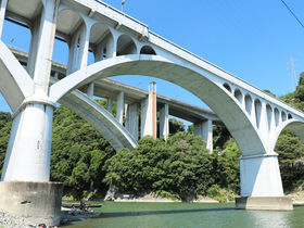 「相模川八景」の名橋！相模原市の景勝「小倉橋」を訪ねよう