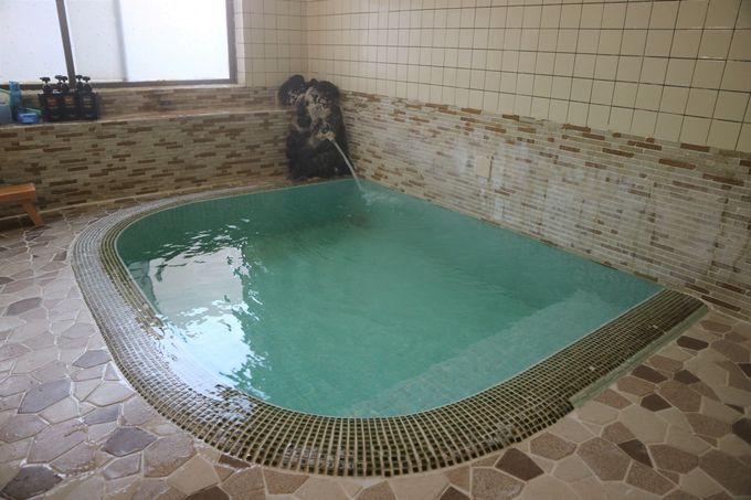 新旧の田沢温泉を入り比べ！特に貸切風呂の湯は絶品！