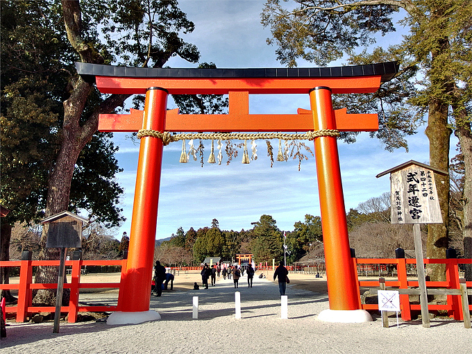 その佇まいも世界遺産！京都「上賀茂神社」聖なるパワースポット