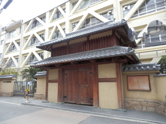本丸跡！奈良・慈光院に移設された遺構を再現した櫓門