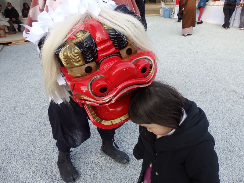 新年を倉敷で祝おう！獅子舞まで登場する阿智神社の正月風景