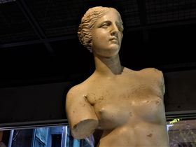 �O�d�̎R���ɐ��E�̂���I�H���ł�����̃��[�u���������p�ق̋L���T���l�C��