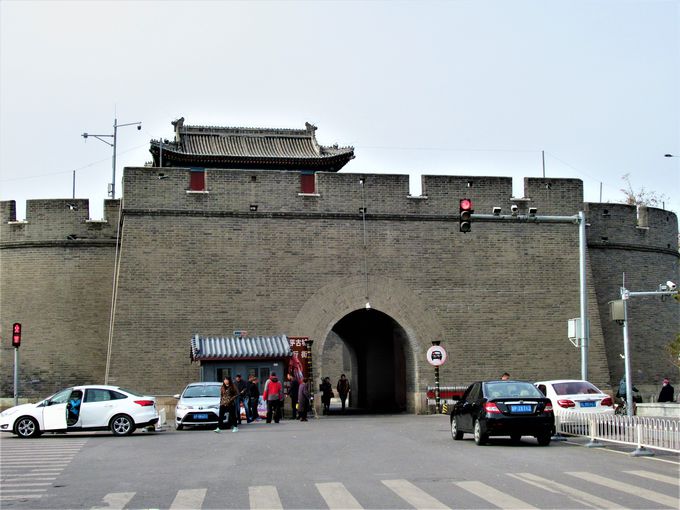 ���厮��s�̌`�Ԃ����܂Ɏc��������