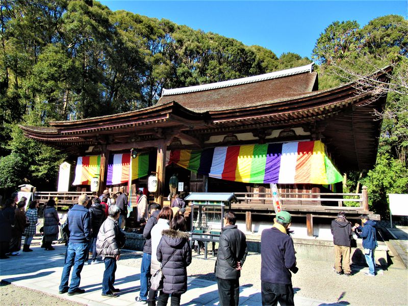国宝・本堂の堂内拝観も可能！正月は奈良市の長弓寺へ初詣