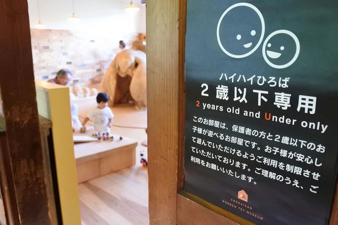 A͌āEGāEđʂɗVׂGA