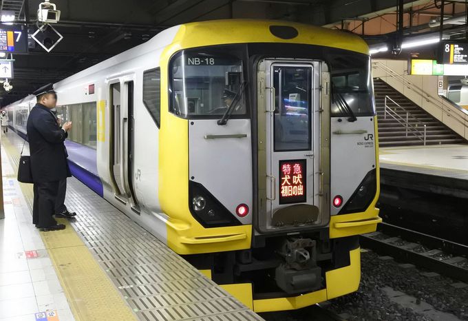 JR東日本と銚子電鉄の臨時列車で夜明け前に犬吠埼へ！