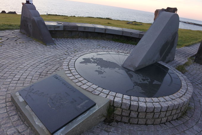 ΂̎ŐɘAȂuk40̃jgv