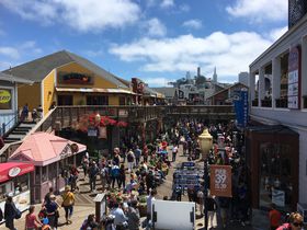 �T���t�����V�X�R�����uPier39�v��V�ѐs�����I�̋L���T���l�C��