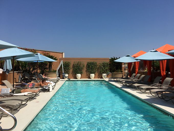 utH[V[YY@VRo[vŃ][gC𖞋i