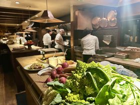 ���E�����ڂ���X�o�[�N���[�I�\�񍢓�X�g��������w���X�X�e�C�܂�