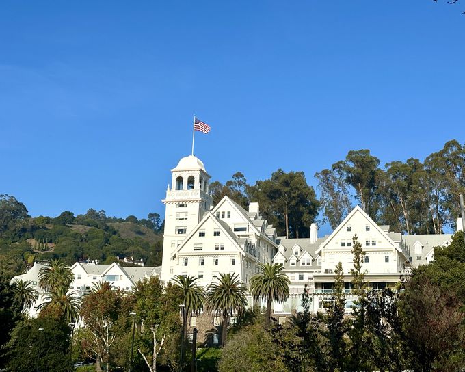 100�N�̗��j�ƒ��]�ɕ�܂��N���V�b�N���]�[�g