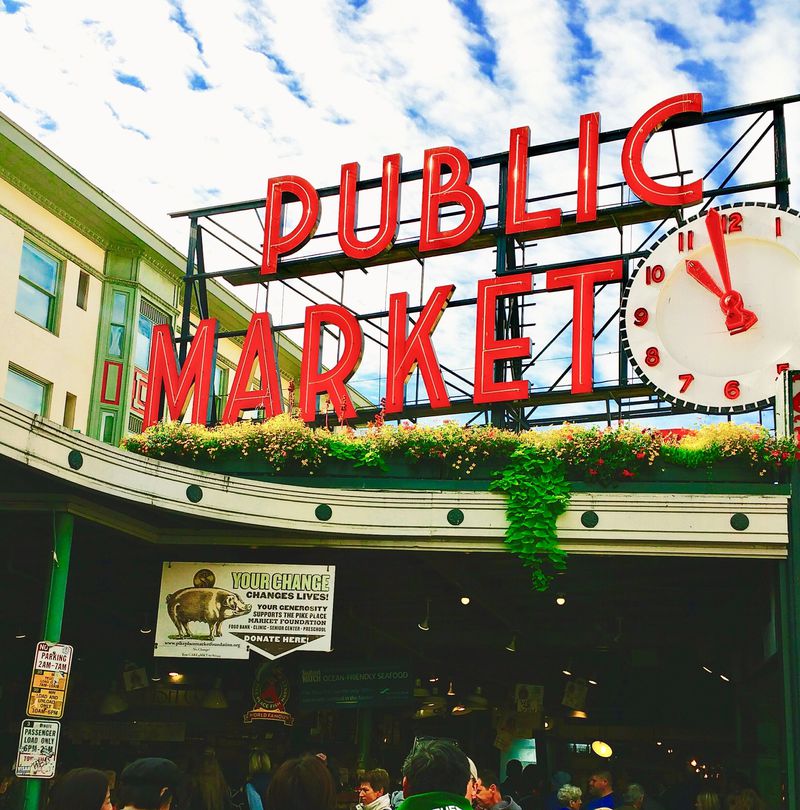シアトルの人気観光スポット「パイク・プレイス・マーケット」満喫プラン