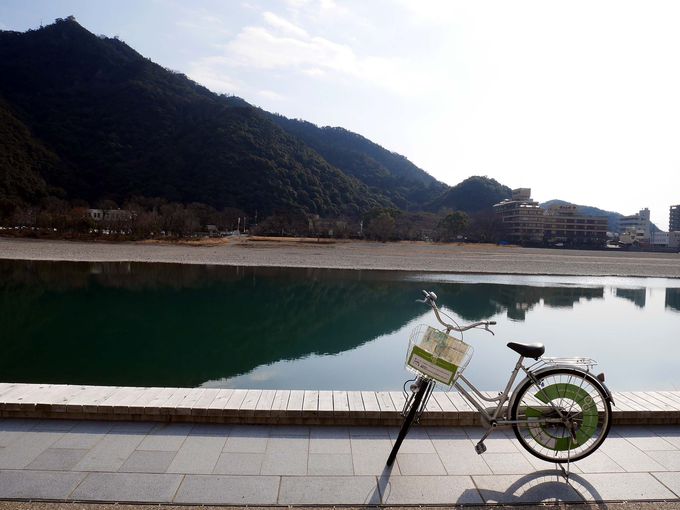 町歩きや温泉も楽しめる長良川河沿い散歩