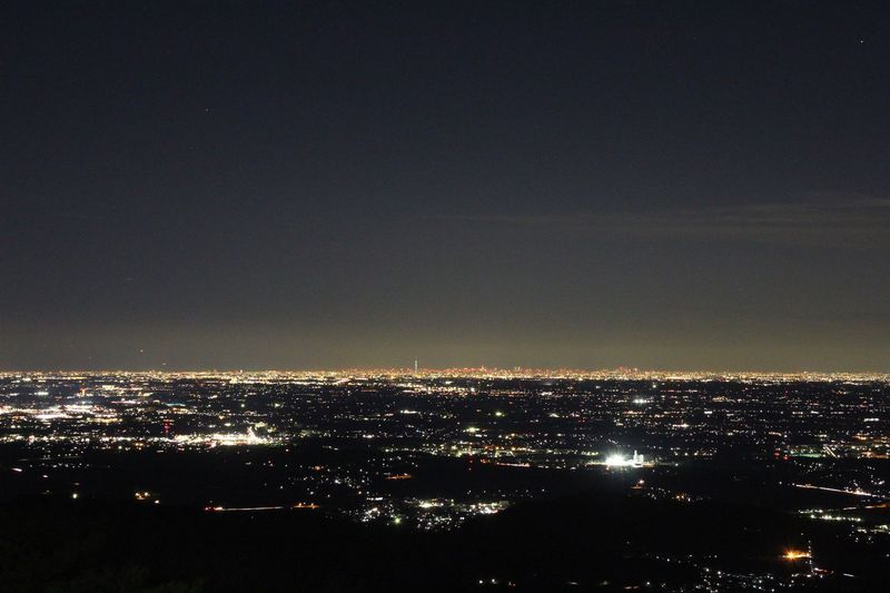昼も夜も映える1枚！筑波山