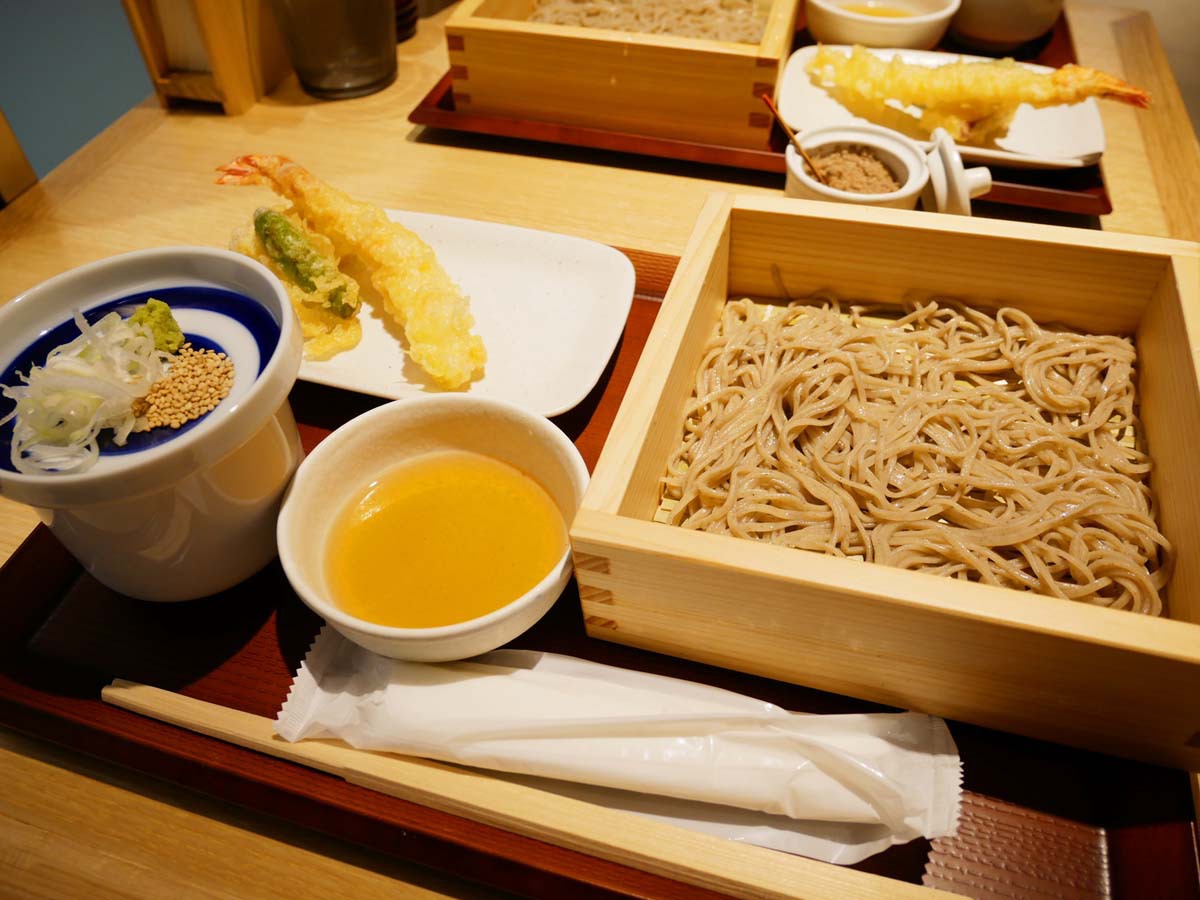 なんとお酒までエキナカ醸造！