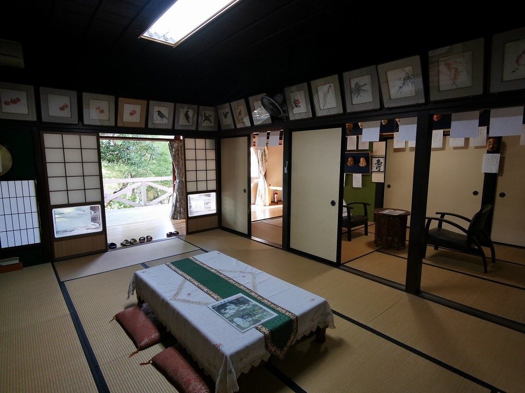 木村雨山や平井杢侃の作品を鑑賞