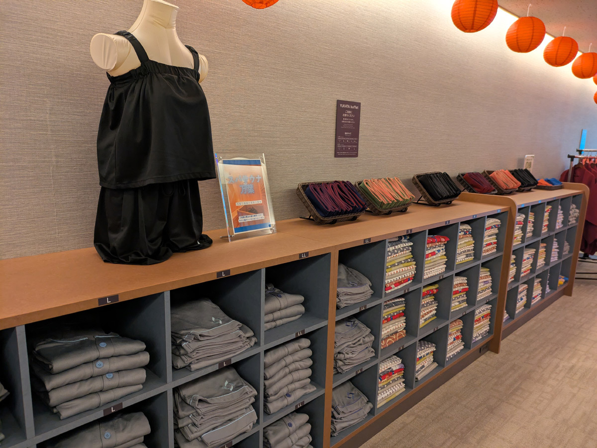 �Ƒ��E�J�b�v���ňꏏ�Ɋy���߂�u�X�p�T�E�i���t�v