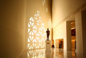 oRNs̉BꂽBȌA[gpفuMOCAv̋LTlC