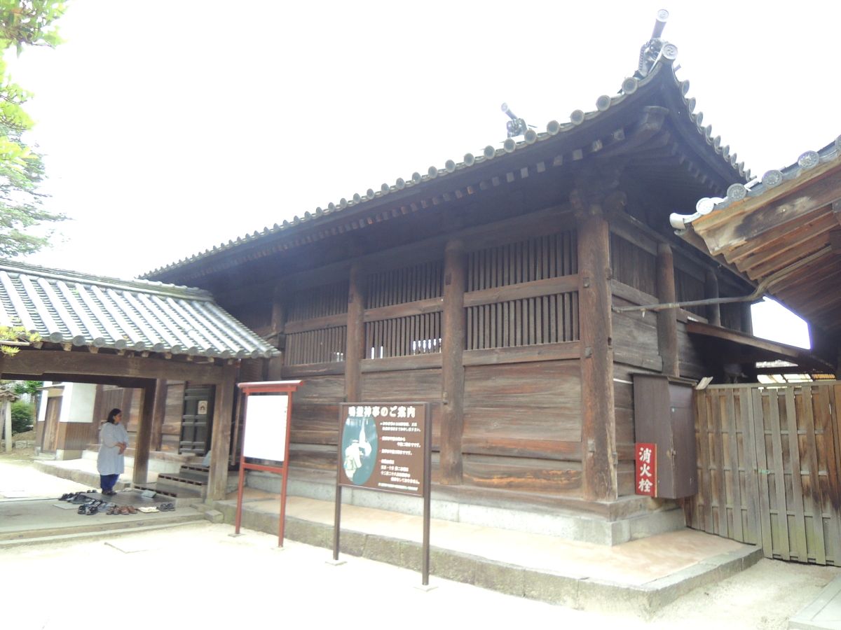 上田秋成の『雨月物語』にも登場した吉備津神社