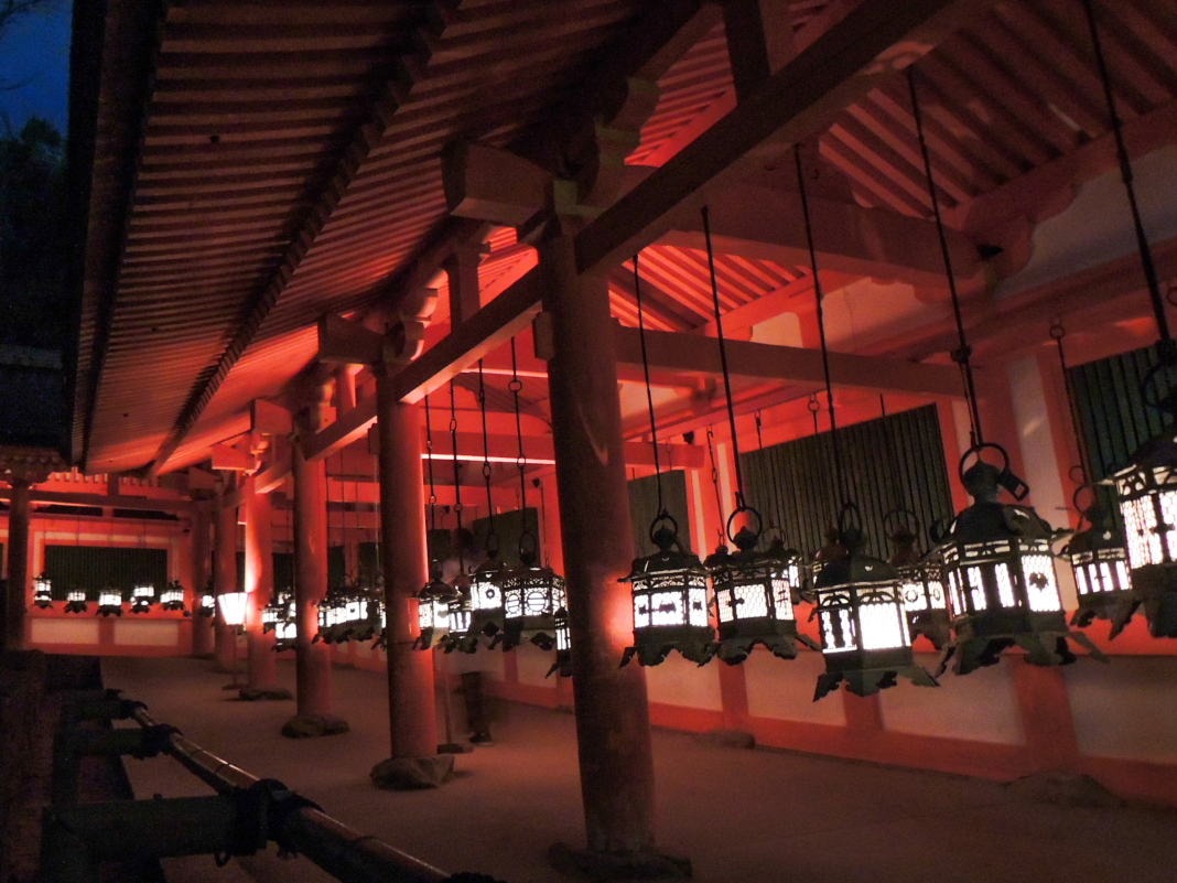 �g�ޗǂ̉Ă̎O��s���h�t����Ёu���������āv����������