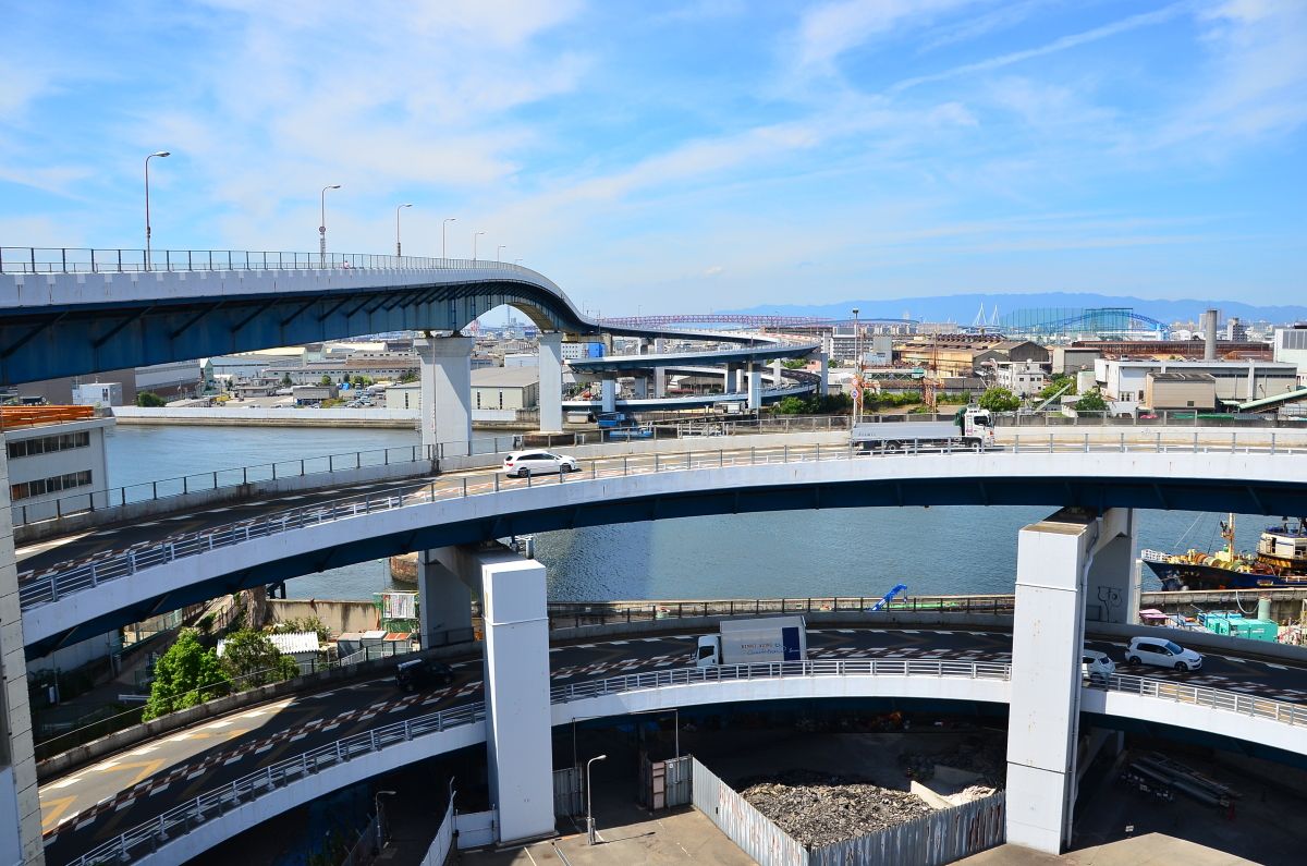 大阪市 大正区の 巨大橋 を 徒歩 と 渡し船 で空中散歩 大阪府 Lineトラベルjp 旅行ガイド