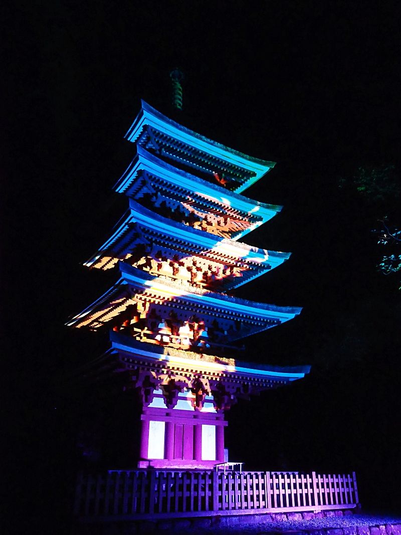 奈良 女人高野 室生寺 でもみじ祭りと紅葉ライトアップを満喫 奈良県 Lineトラベルjp 旅行ガイド