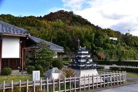 ΓcO䂩̒nIEFuaRՁvŕm̖̋LTlC